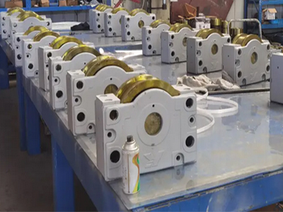 Shield Machines Equipped with DRS Wheel-rail System